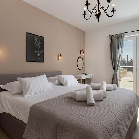 Villa Mediterra Prima Нін Екстер'єр фото